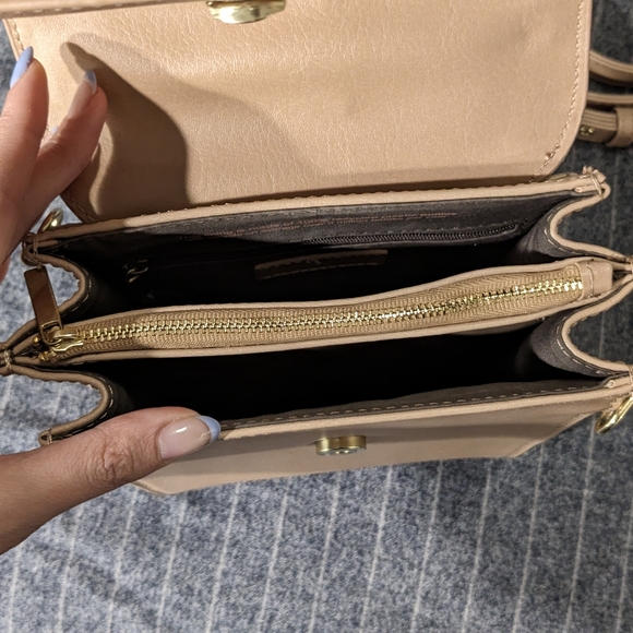 Matt & Nat Oka Crossbody - Picture 4 of 4